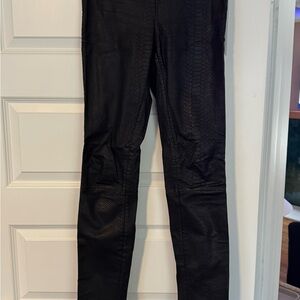 Milly Black Textured Skinny Pants